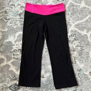 Lululemon wide leg crop leggings